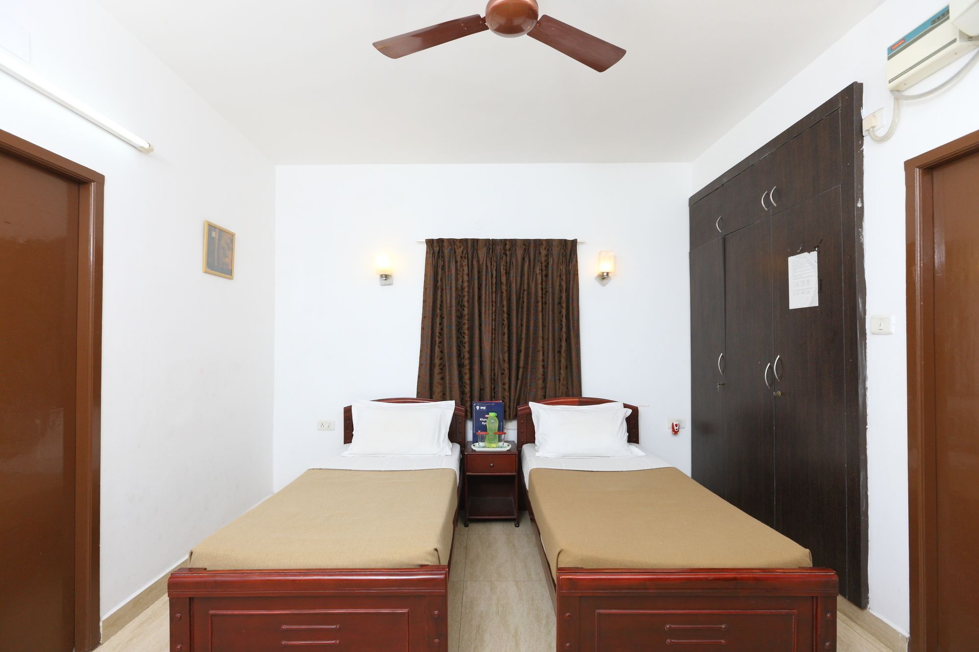 Hotel Oyo 41 Silverkey Karappakam Chennai